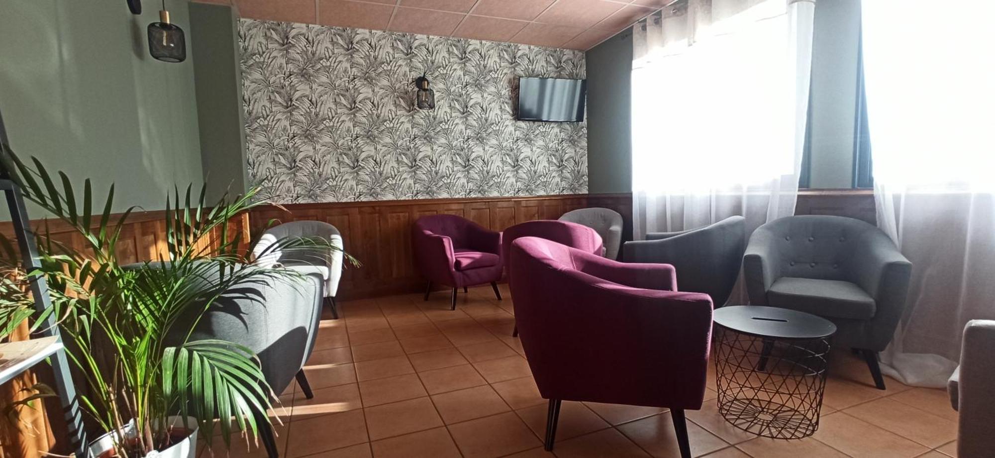 Hotel Restaurant Logis La Meridienne Anglards de Saint Flour Zewnętrze zdjęcie